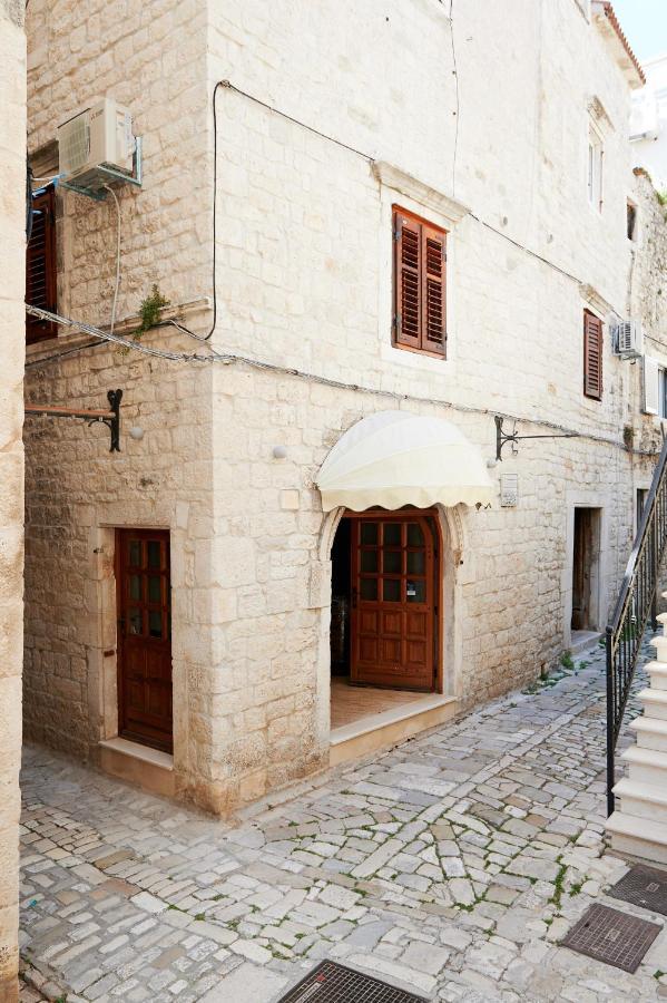 Bed and Breakfast Tomy - Katy Trogir Zewnętrze zdjęcie